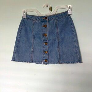 Forever 21 Demin Button Front Mini Skirt .